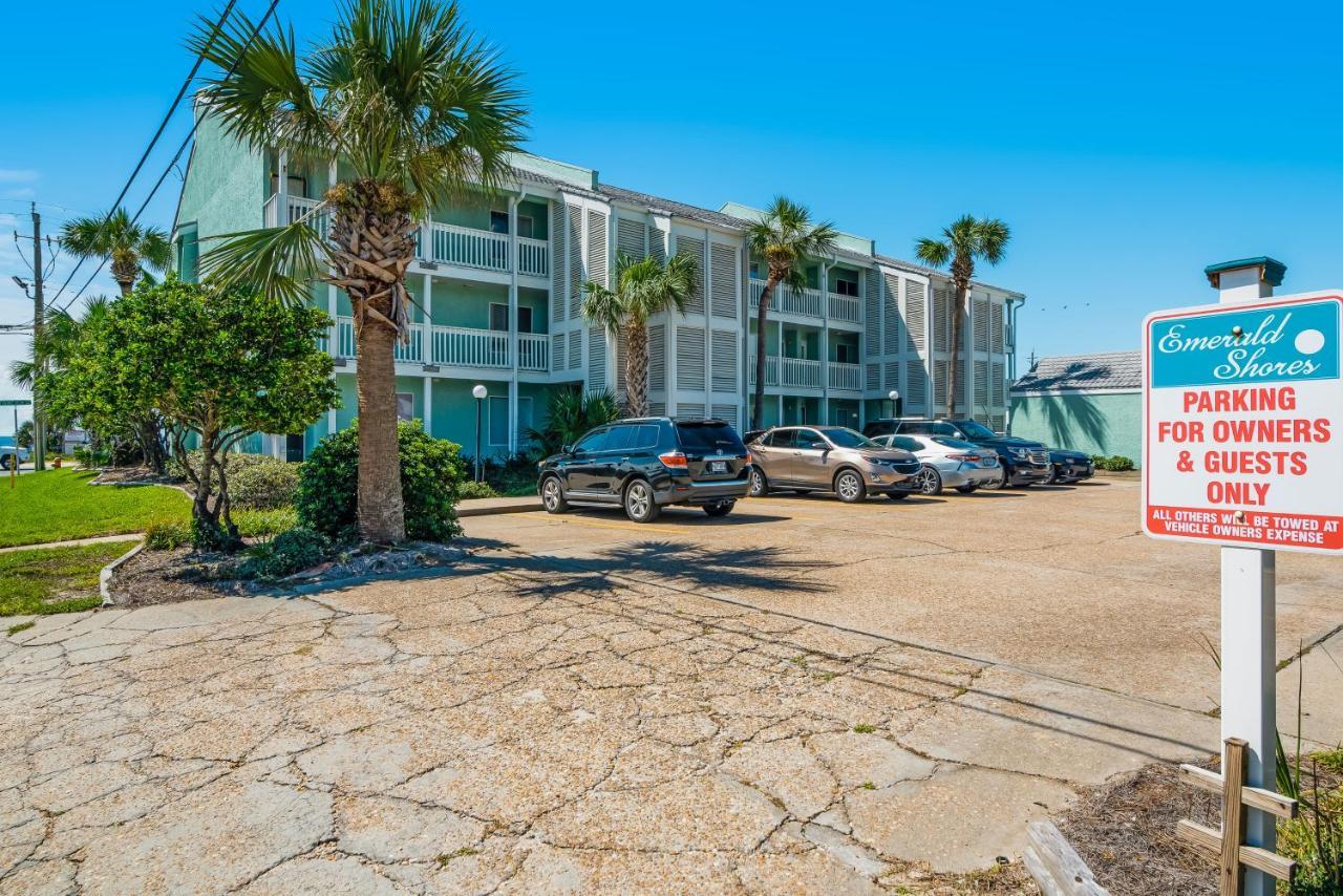 Emerald Shores #3006 *